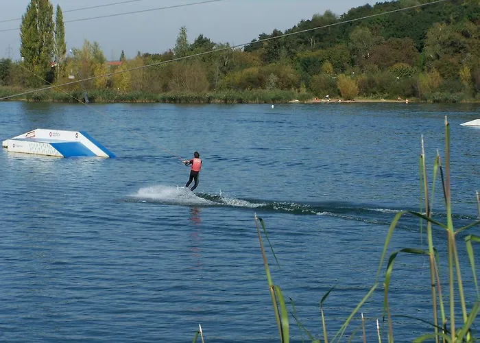 Ahrendt * 德累斯顿