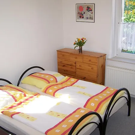 Ahrendt Apartment *